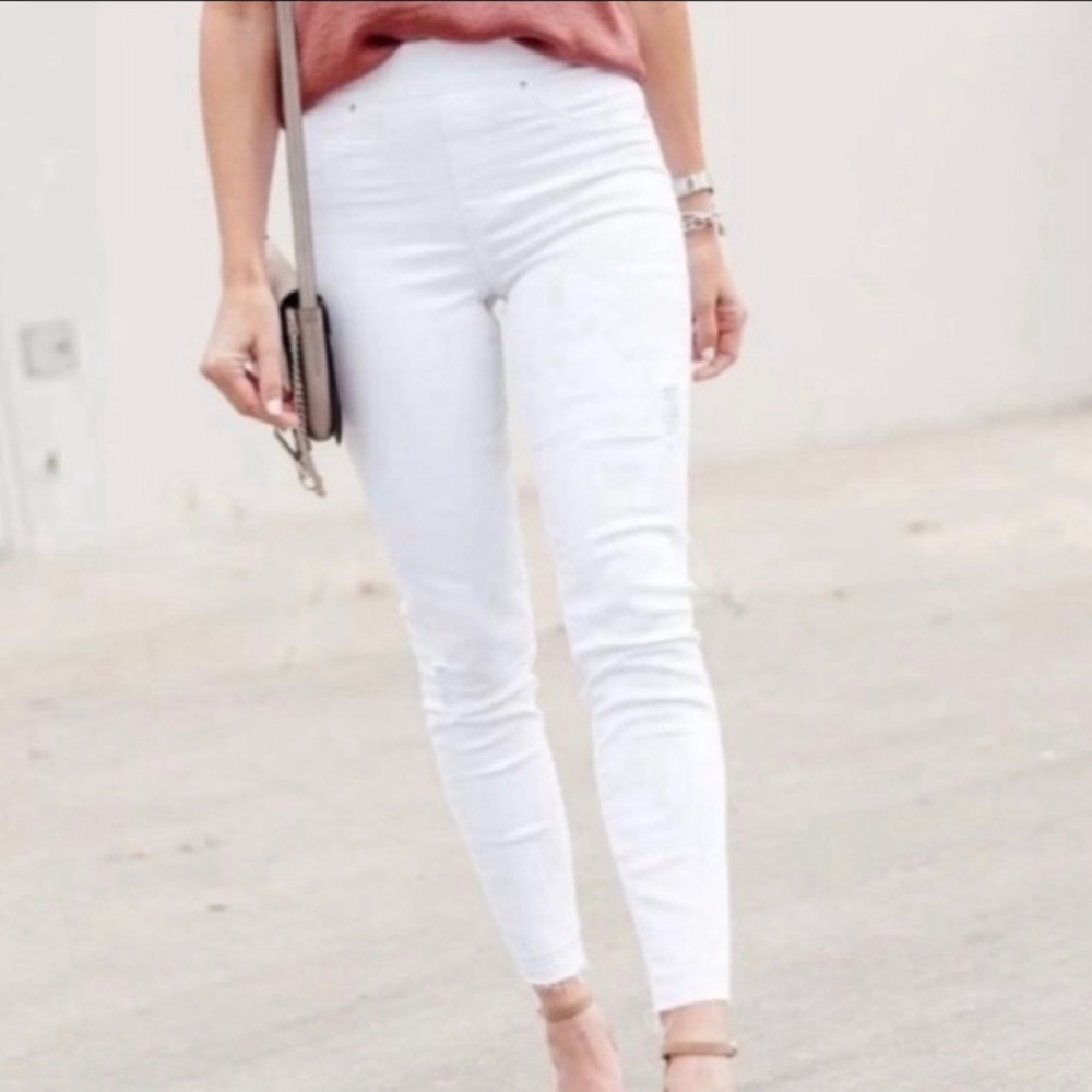 SPANX Distressed Cropped Denim White pull-on Skinny Jean Sz Sm